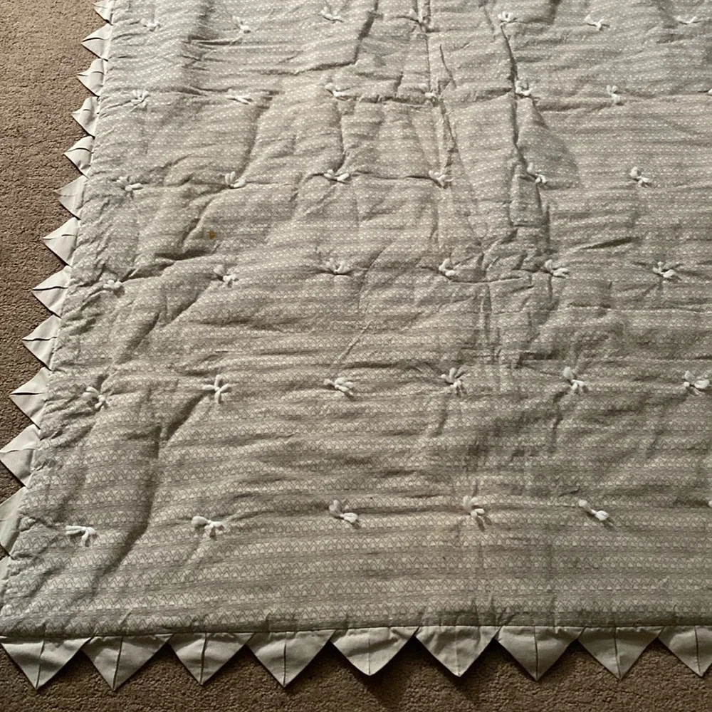 3/$20. Sue Brown Child’s Quilt
